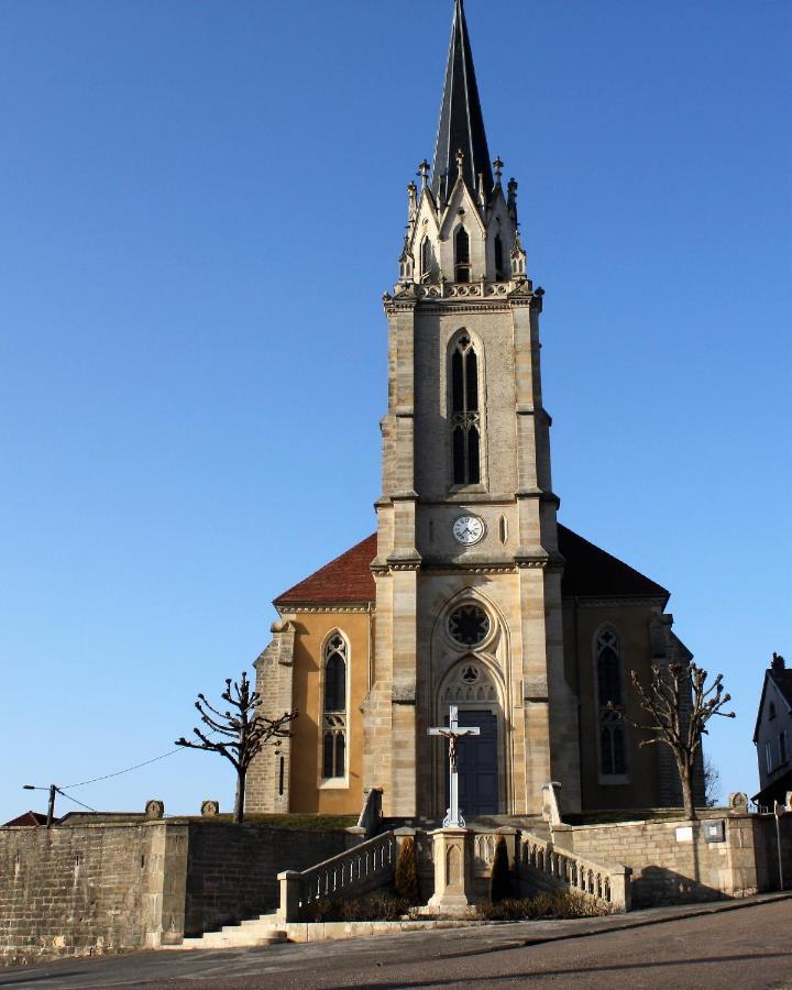 Le Vieux Presbytere Confracourt Exteriér fotografie